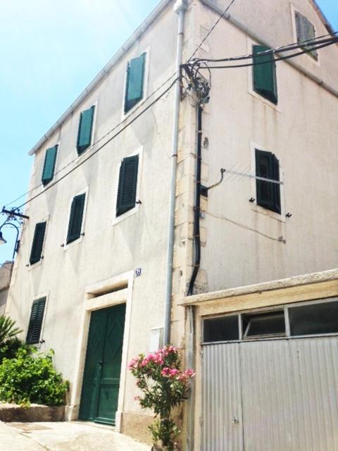 Apartman Gracin Primosten Ngoại thất bức ảnh